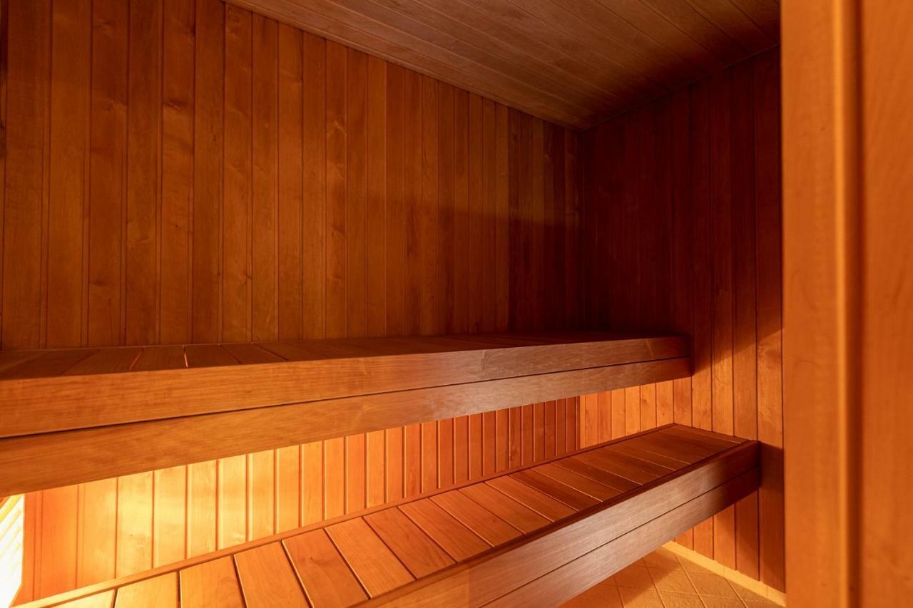Housing 2 Bdr 2 Bathroom With Sauna At Carl Engel Luxury House Апартамент *